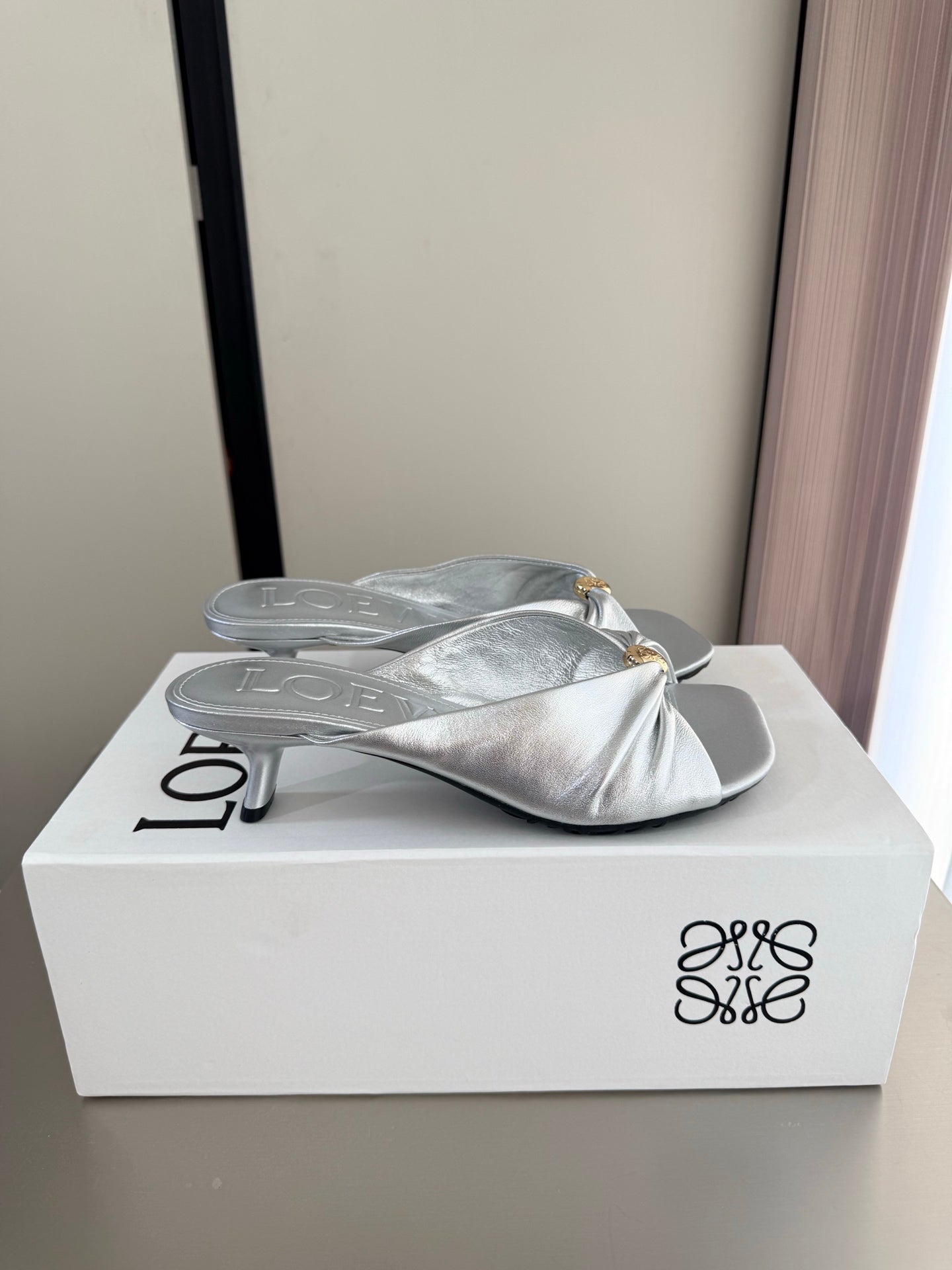LOEWE 26S HEELED SANDALS 45MM IN SILVER CALFSKIN