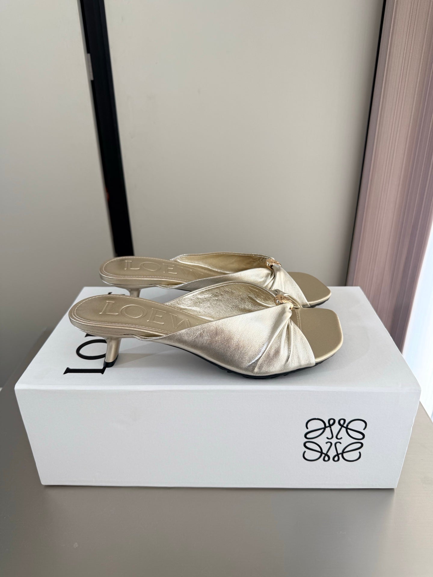 LOEWE 26S HEELED SANDALS 45MM IN GOLD CALFSKIN