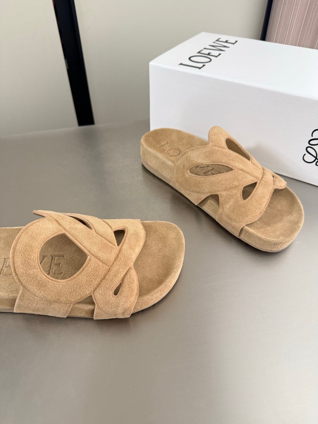 LOEWE 26S SLIDE SANDALS 30MM IN BEIGE SUEDE