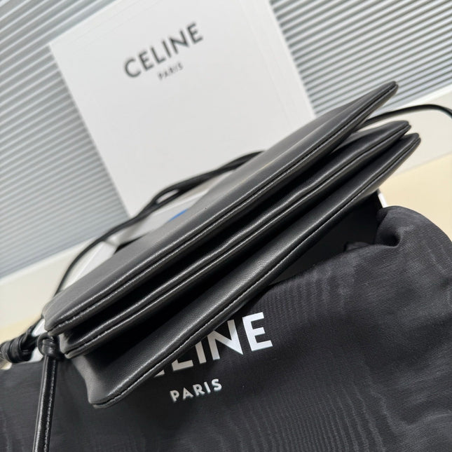 CELINE 25S TRIO FLAP 22MM IN BLACK SMOOTH LAMBSKIN GOLD HARDWARE