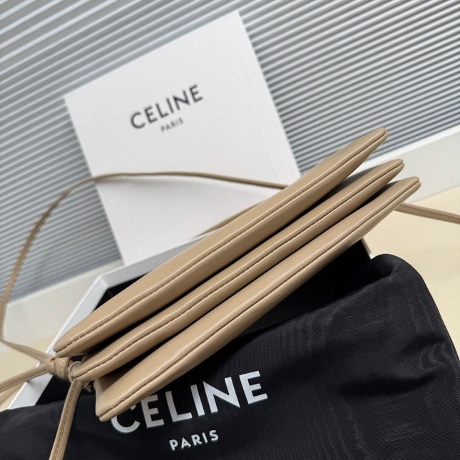 CELINE 25S TRIO FLAP 22MM IN DARK BEIGE SMOOTH LAMBSKIN GOLD HARDWARE