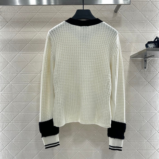 CHANEL 25S KNITTED CARDIGAN 644