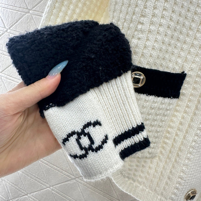 CHANEL 25S KNITTED CARDIGAN 644