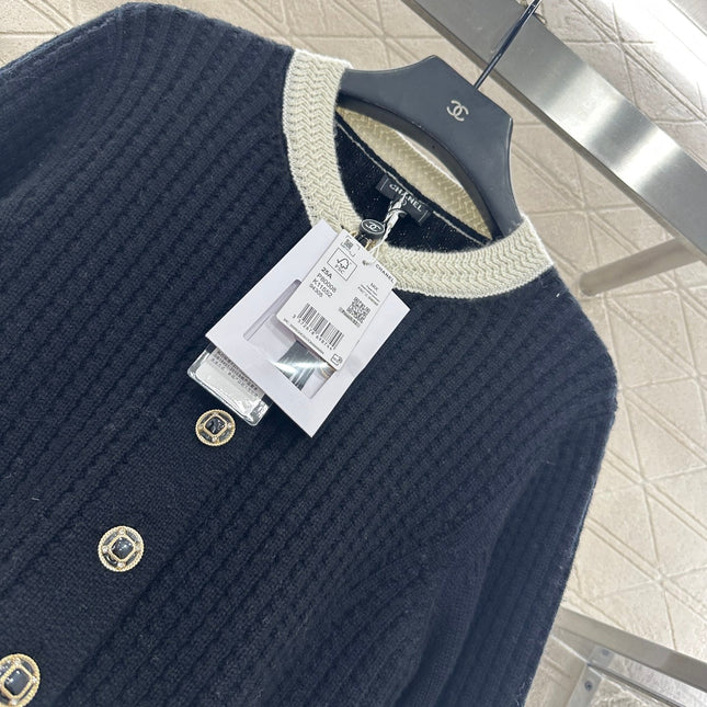 CHANEL 25S KNITTED CARDIGAN 645