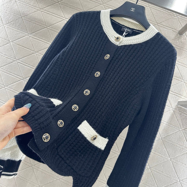 CHANEL 25S KNITTED CARDIGAN 645
