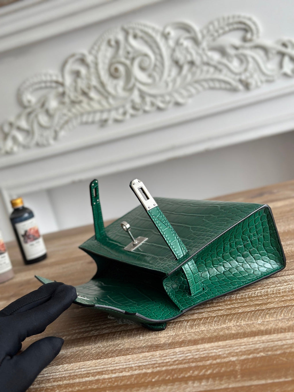 HM 25S KELLY MINI 22 CM IN DARK GREEN LAMBSKIN WITH CROCODILE EMBOSSING AND SILVER HARDWARE