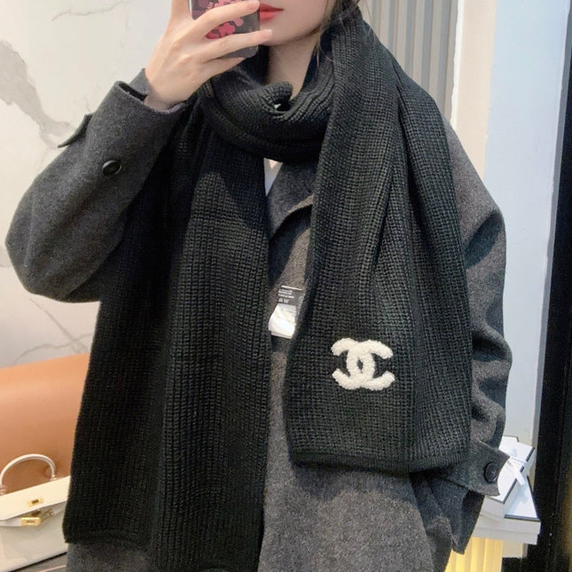 CHANEL 25S SCARF 175 IN WOOL 991922