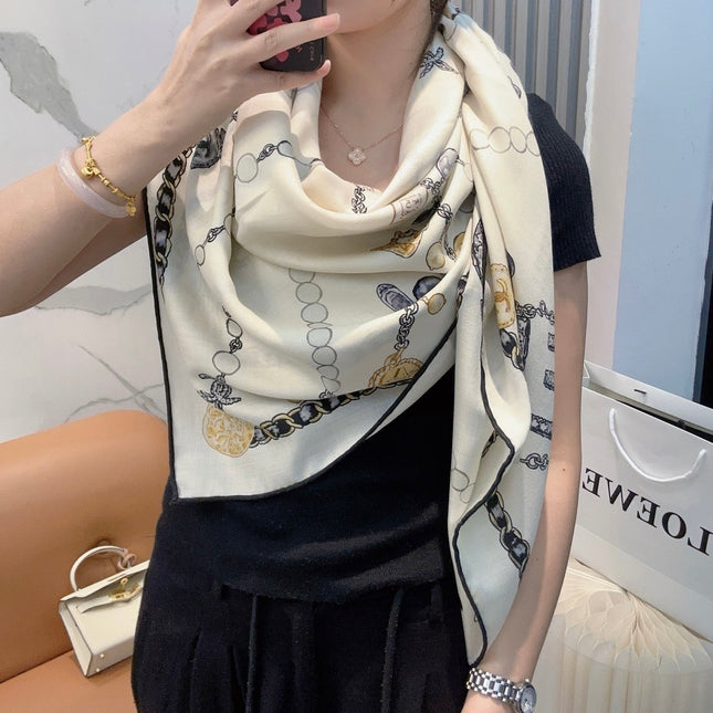 CHANEL 25S SCARF 140 CM IN CASHMERE SILK 943929