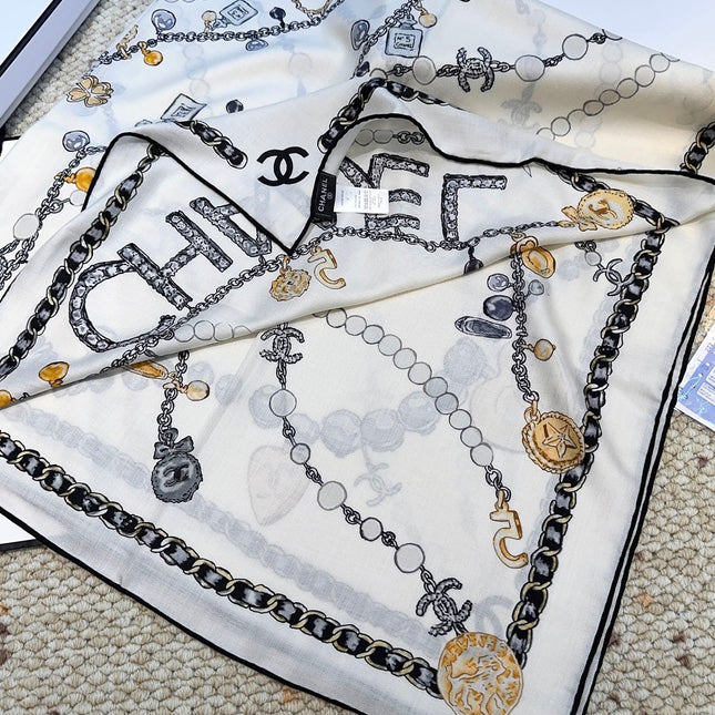 CHANEL 25S SCARF 140 CM IN CASHMERE SILK 943929