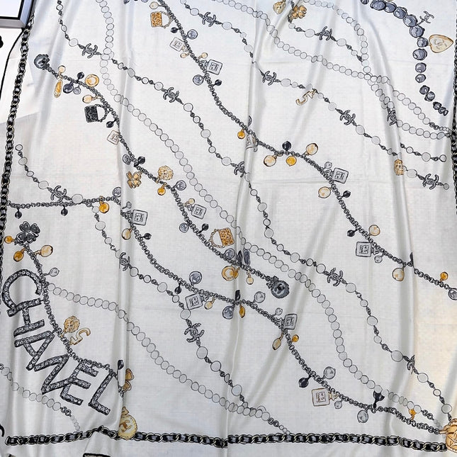 CHANEL 25S SCARF 140 CM IN CASHMERE SILK 943929
