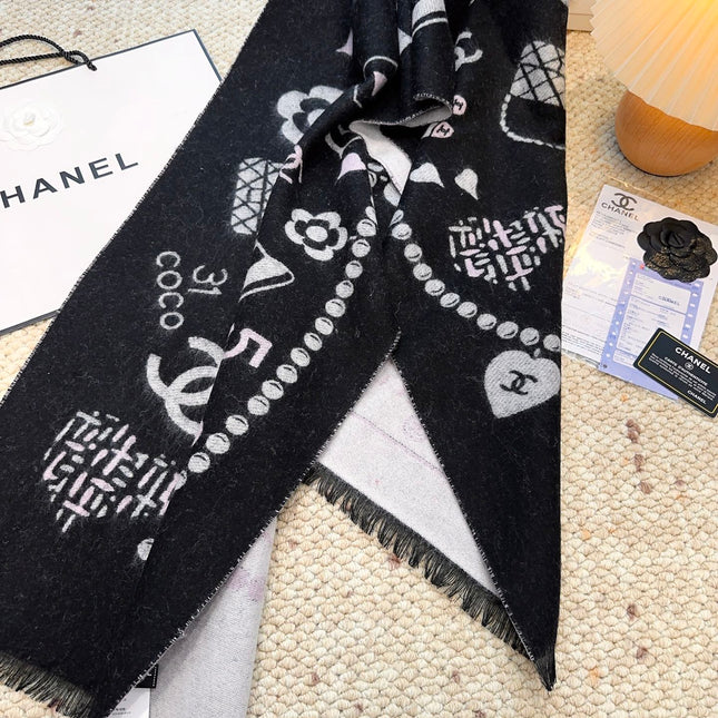 CHANEL 25S SCARF 203 CM IN CASHMERE 943933