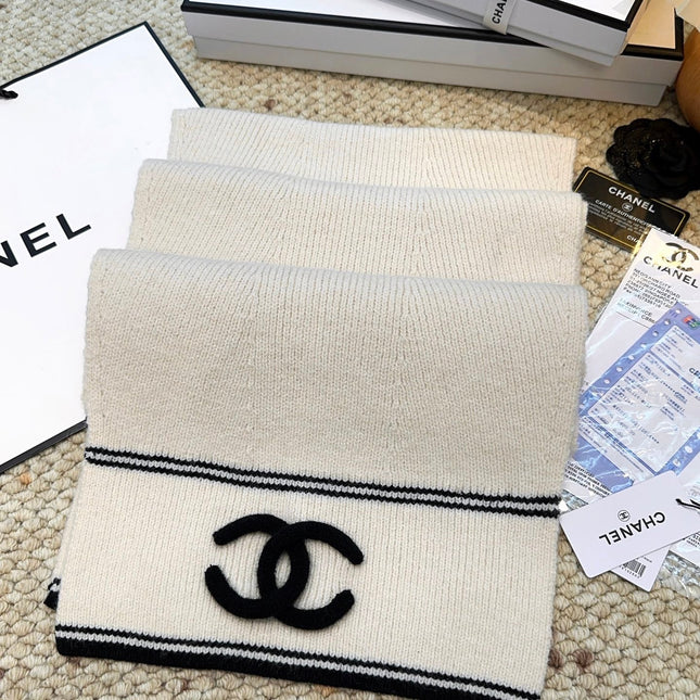 CHANEL 25S SCARF 175 IN CASHMERE 932236