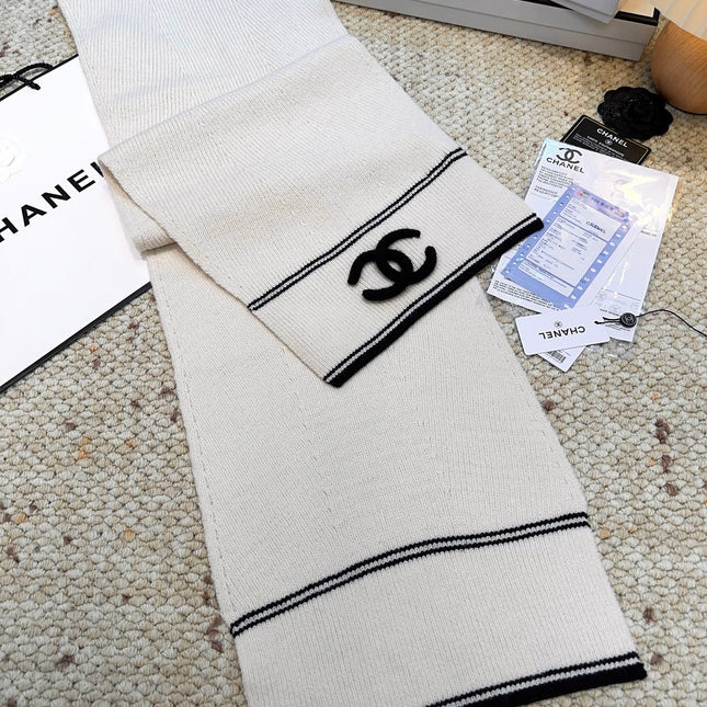 CHANEL 25S SCARF 175 IN CASHMERE 932236