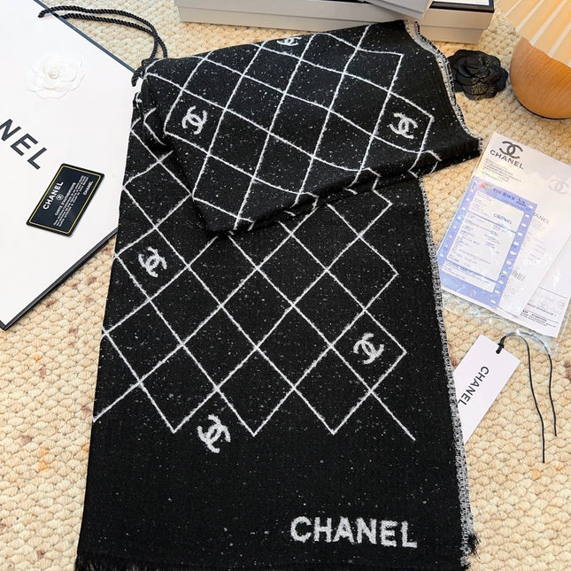 CHANEL 25S SCARF 195 CM IN CASHMERE 942782