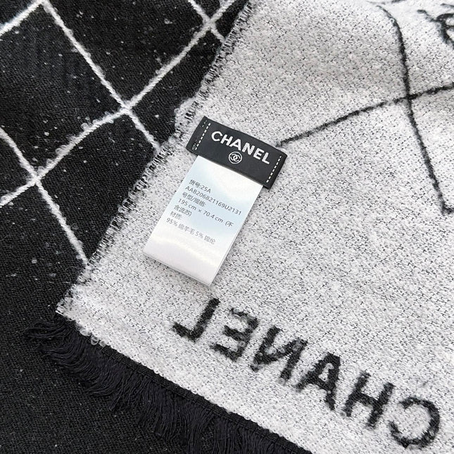 CHANEL 25S SCARF 195 CM IN CASHMERE 942782