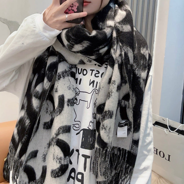 CHANEL 25S SCARF 210 CM IN CASHMERE 943937