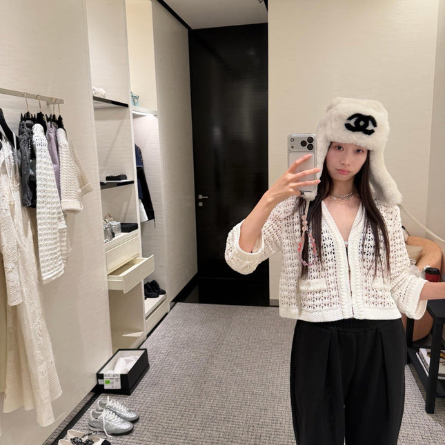 CHANEL 25S OPEN-KNIT CARDIGAN 617