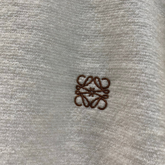 LOEWE SWEATER STYLE 219