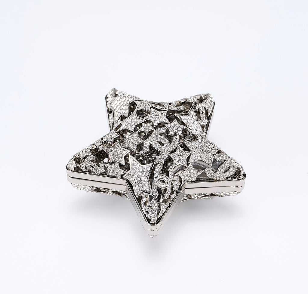 CHANEL 26S STAR CLUTCH MINI 13 IN SILVER CRYSTAL EMBELLISHED METAL