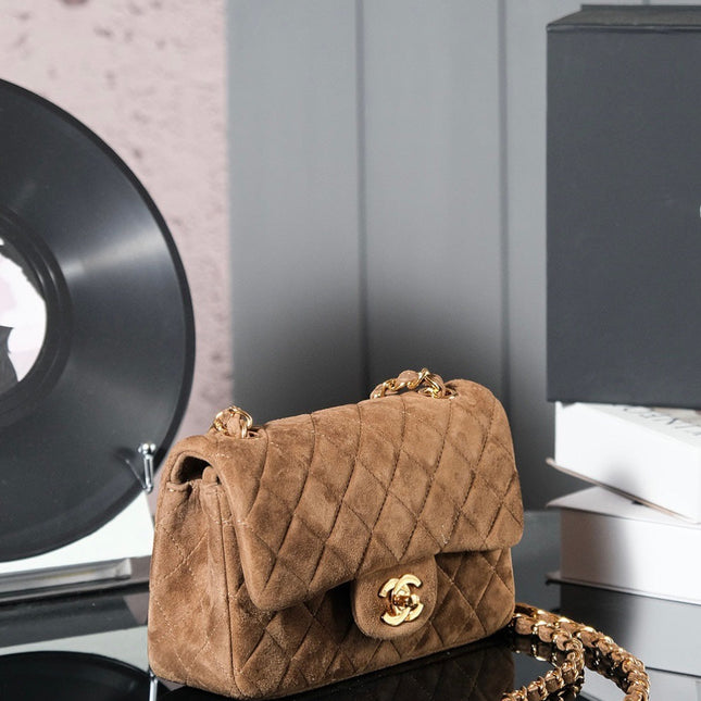CHANEL 25S FLAP BAG 20 IN BROWN SUEDE WITH GOLD HARDWARE