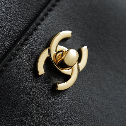 CHANEL 26S CERF TOTE BAG 39 IN BLACK CALFSKIN GOLD HARDWARE