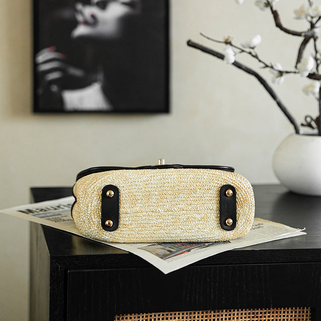 CHANEL 26S CLASSIC FLAP MEDIUM 23 IN NATURAL RAFFIA AND BLACK CALFSKIN GOLD HARDWARE