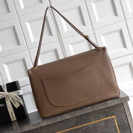 CHANEL 26S SOUPLISSIMO MAXI FLAP 39 IN BROWN GRAINED CALFSKIN GOLD HARDWARE