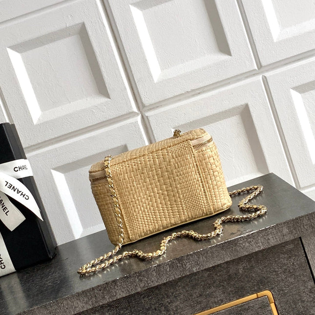 CHANEL 26S VANITY CASE 17 IN BEIGE WOVEN RAFFIA GOLD HARDWARE