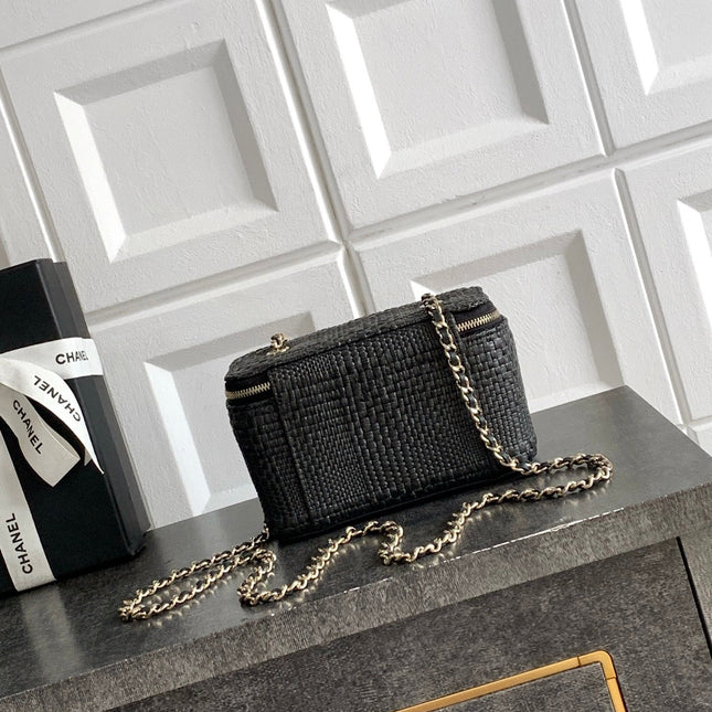 CHANEL 26S VANITY CASE 17 IN BLACK WOVEN RAFFIA GOLD HARDWARE