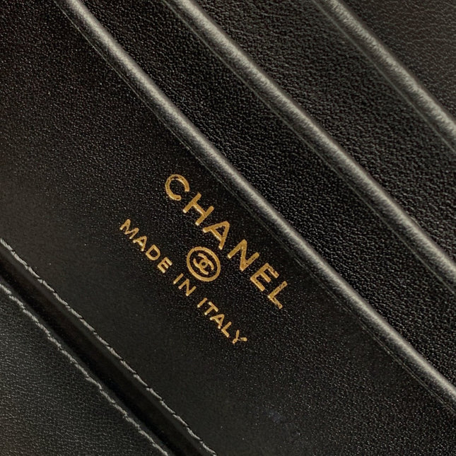CHANEL 26S VANITY CASE 17 IN BLACK WOVEN RAFFIA GOLD HARDWARE