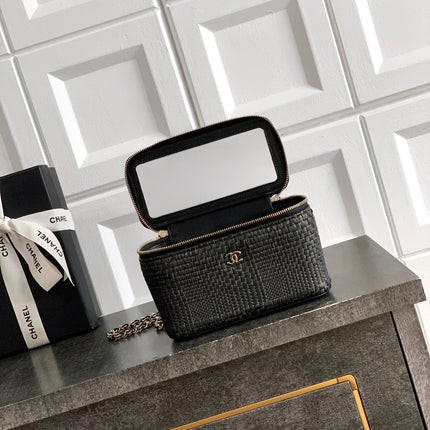 CHANEL 26S VANITY CASE 17 IN BLACK WOVEN RAFFIA GOLD HARDWARE