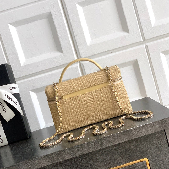 CHANEL 26S COCO CRUSH BAG 17 IN BEIGE RAFFIA AND CALFSKIN GOLD HARDWARE