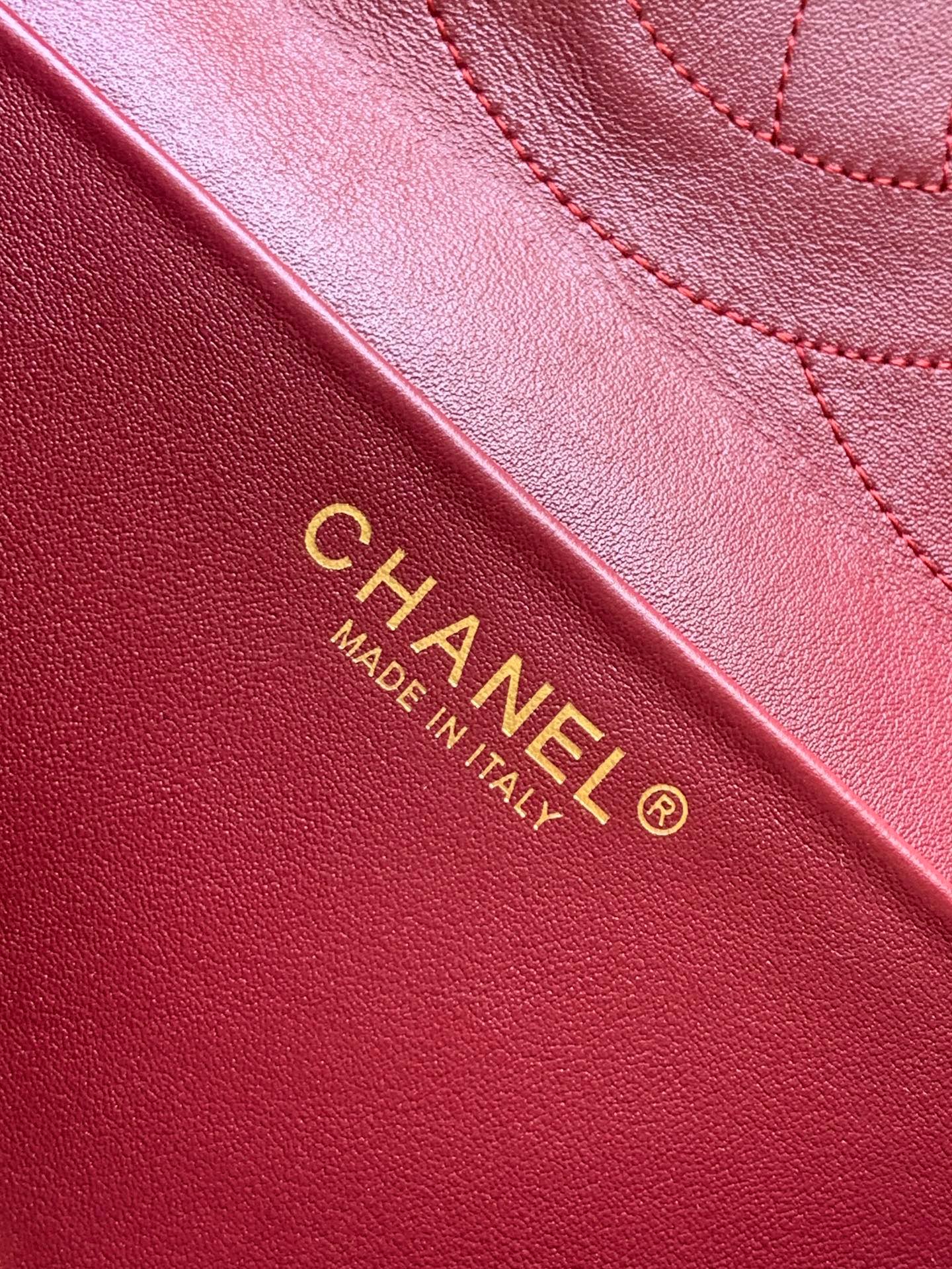 CHANEL 26S SOUPLISSIMO MAXI FLAP MEDIUM 32 IN CARAMEL BROWN GRAINED CALFSKIN GOLD HARDWARE