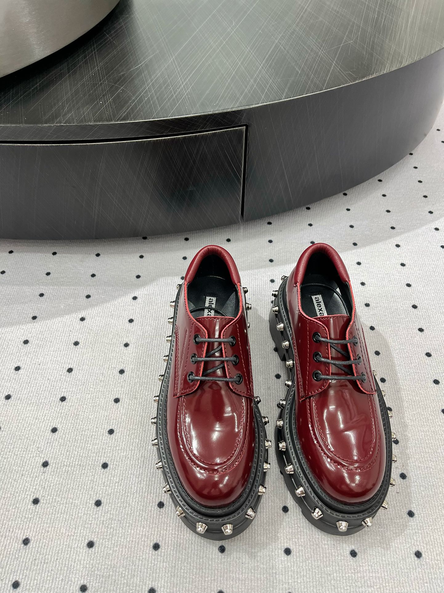 ATLAS DERBY 55 MM IN BURGUNDY RED CALFSKIN