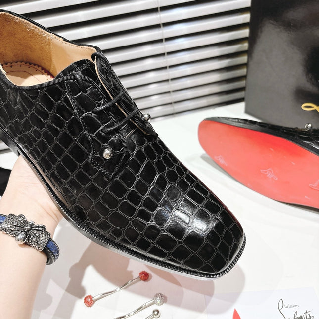 CL CROCODILE SKIN TEXTURE LOAFERS IN BLACK CALFSKIN