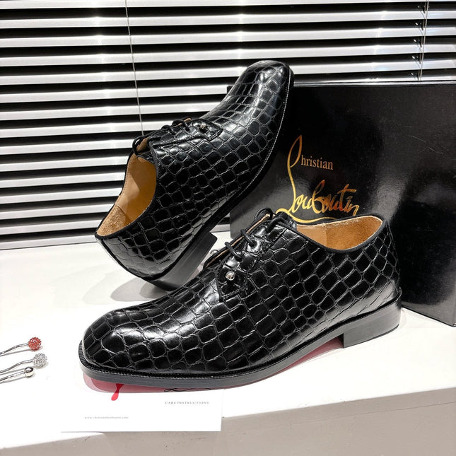 CL CROCODILE SKIN TEXTURE LOAFERS IN BLACK CALFSKIN