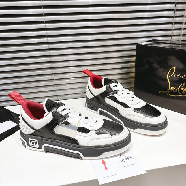 CL SNEAKER IN BLACK AND WHITE CALFSKIN 323158