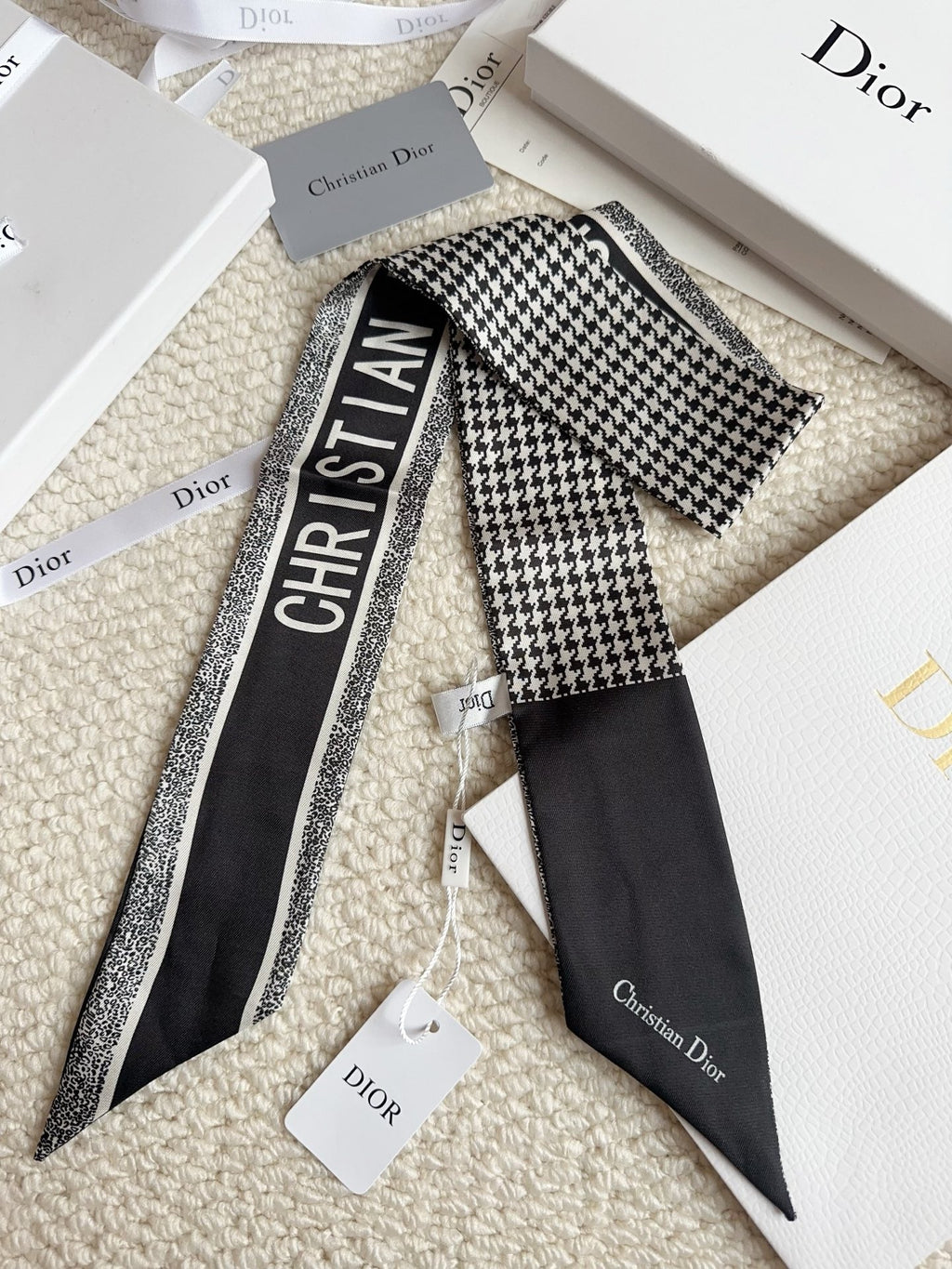 DIOR 26S SCARF 105CM IN SILK 298128