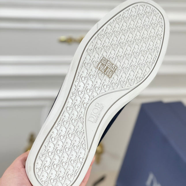 CD GRANVILLE BOAT SHOE STONE SUEDE