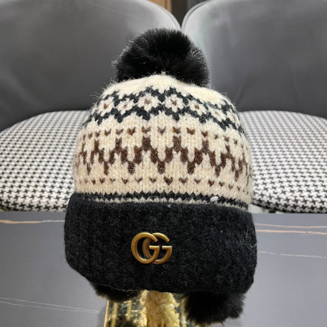 BEANIE HAT IN COLORFUL WOOL 394006