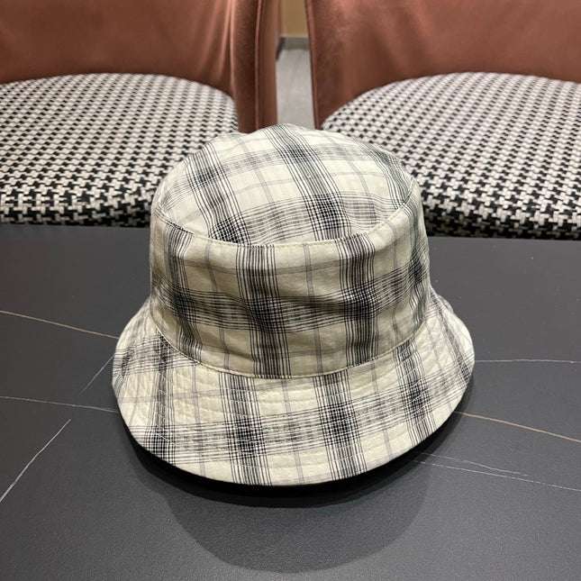 CELINE 26S BUCKET HAT STYLE 233