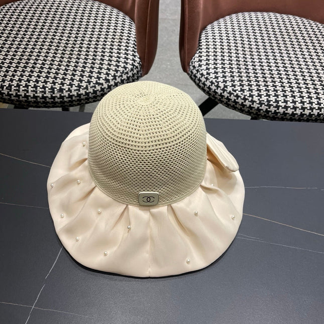 CHANEL 26S CHIFFON BOW & PEARL STRAW CLOCHE HAT 335758
