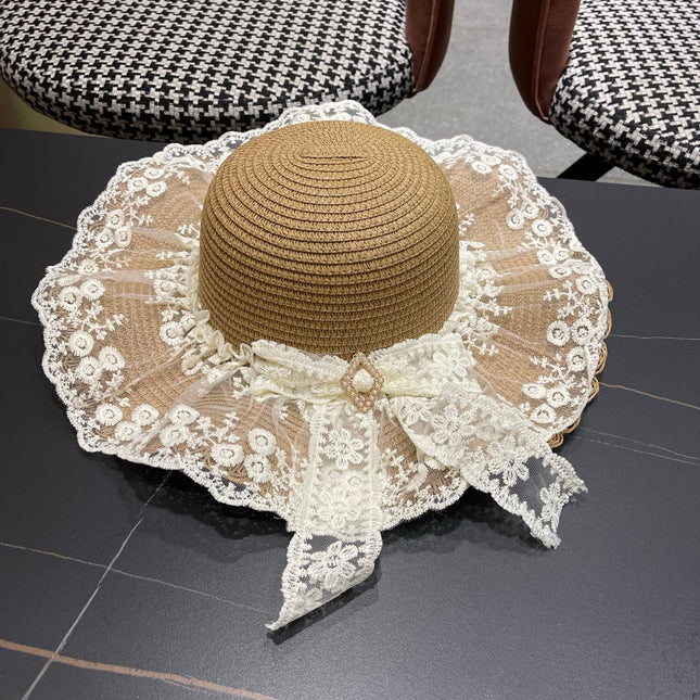 CHANEL 26S LACE-OVERLAY WIDE-BRIM STRAW HAT 335730