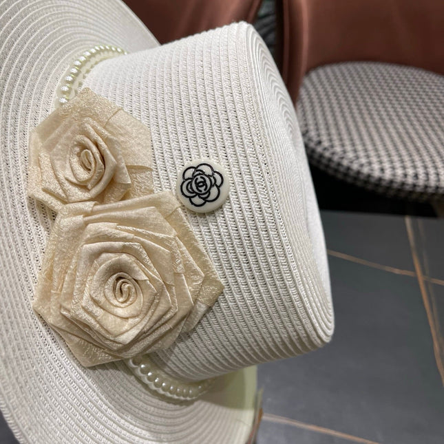 CHANEL 26S PEARL & ROSETTE STRAW BOATER HAT 337935