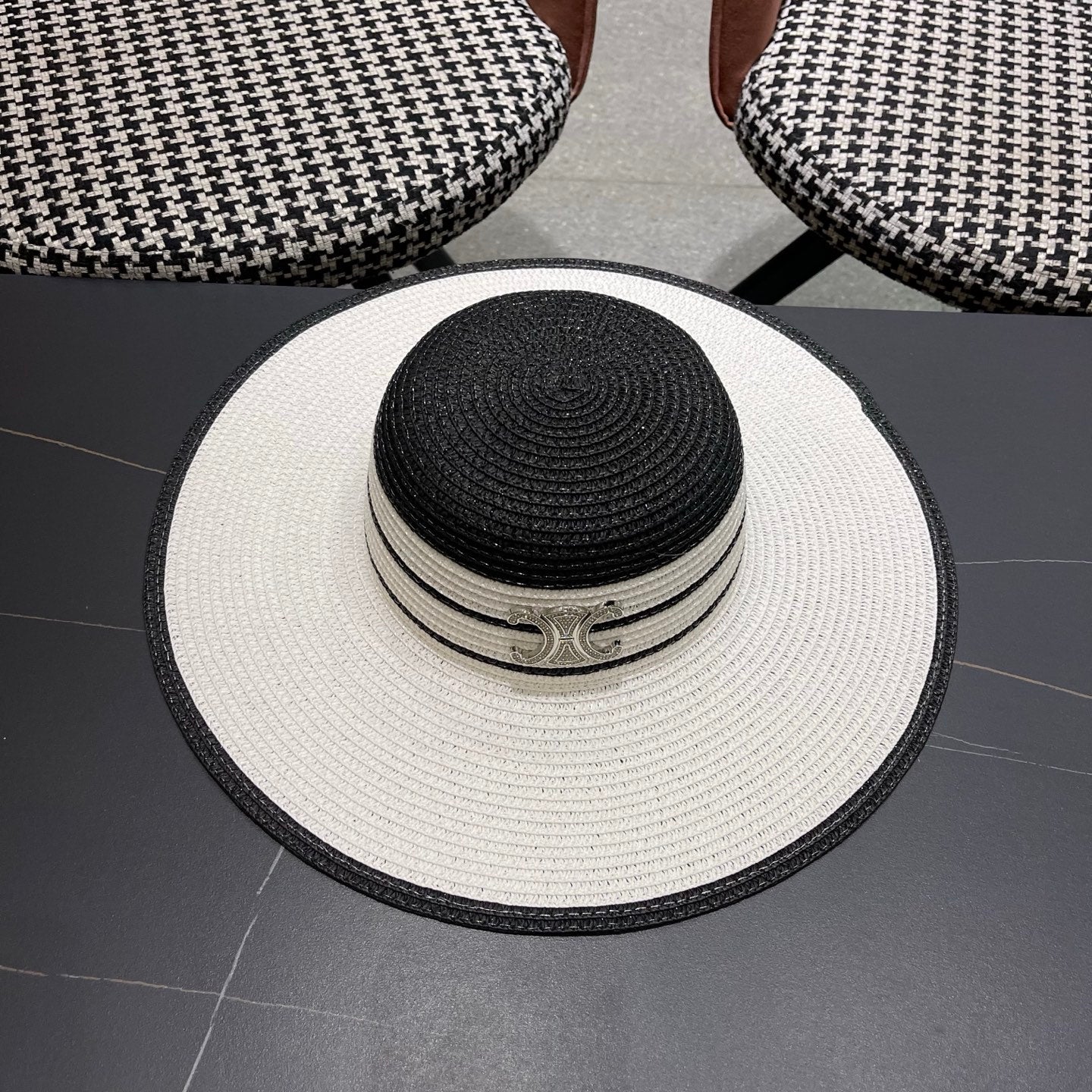 CELINE 26S WIDE BRIM STRAW SUN HAT 199