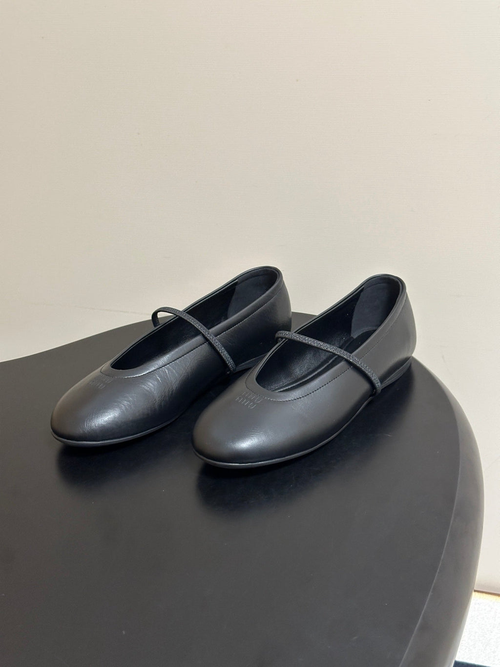 MIUMIU 26S BALLET FLATS IN BLACK LAMBSKIN
