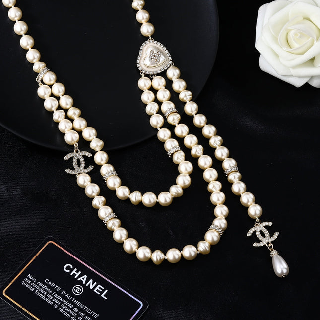 CHANEL 25S CHAIN BELT IN WHITE PEARL 614476