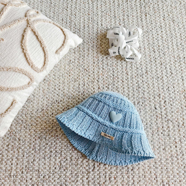 CELINE 26S BUCKET HAT STYLE 53