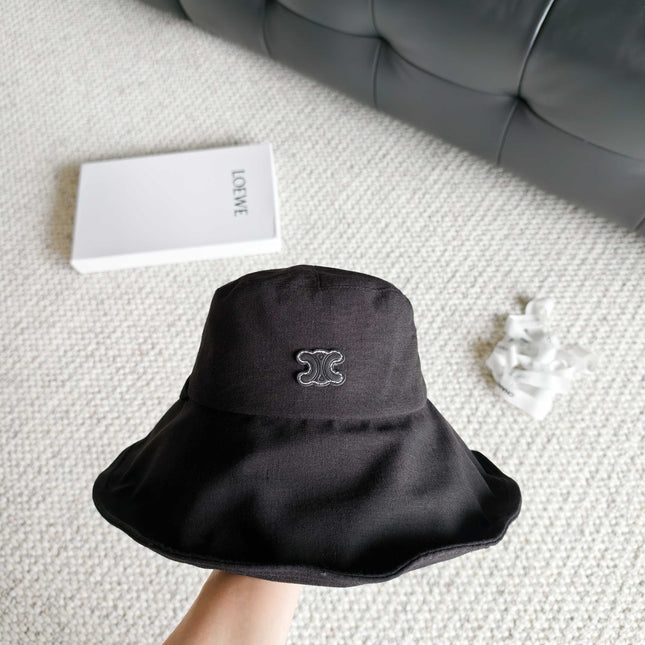 CELINE 26S TRIOMPHE BUCKET HAT STYLE 4