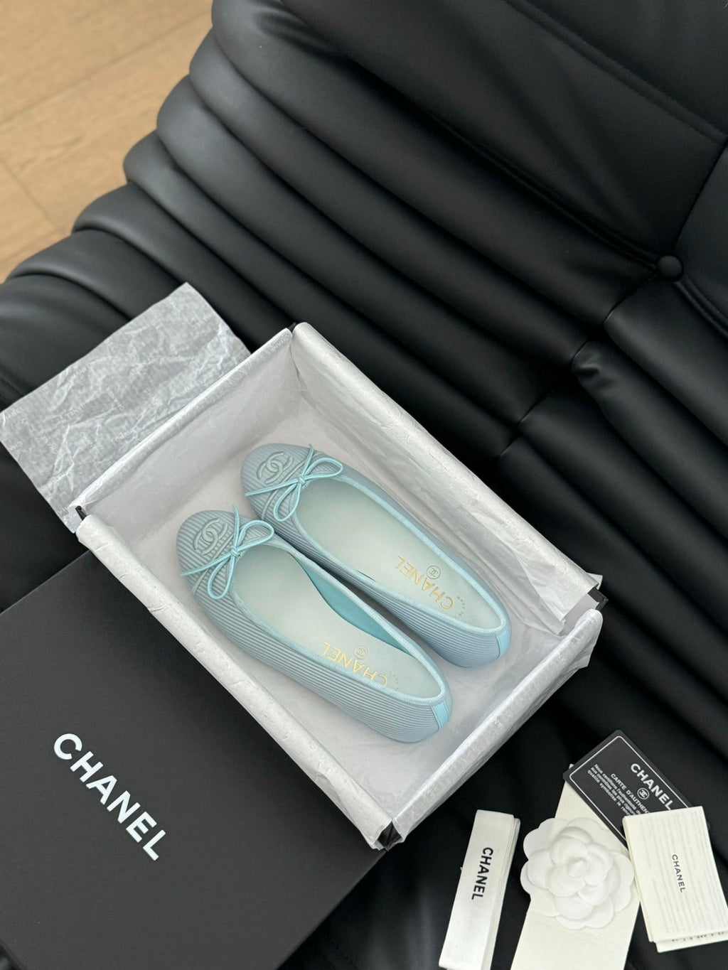CLASSIC BALLET FLATS LIGHT BLUE LAMBSKIN
